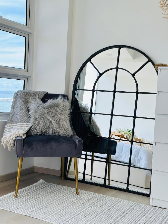 Lazzlla Front Apartment *